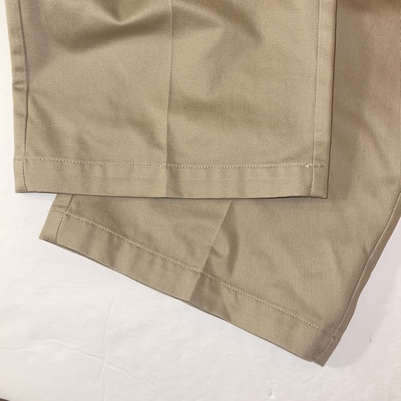 Haggar Tan Classic Fit Work To Weekend Twill Pants 40 X 31 - Picture 11 of 15